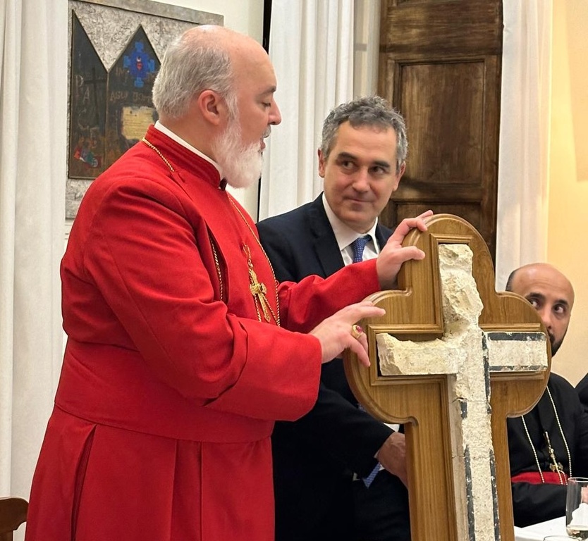 Il patriarca della Chiesa assira d'Oriente, Mar Awa Royel III, con una delegazione, in visita alla Comunità di Sant'Egidio